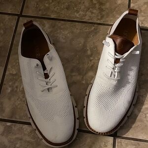 Lisira Men's White Oxford Shoes